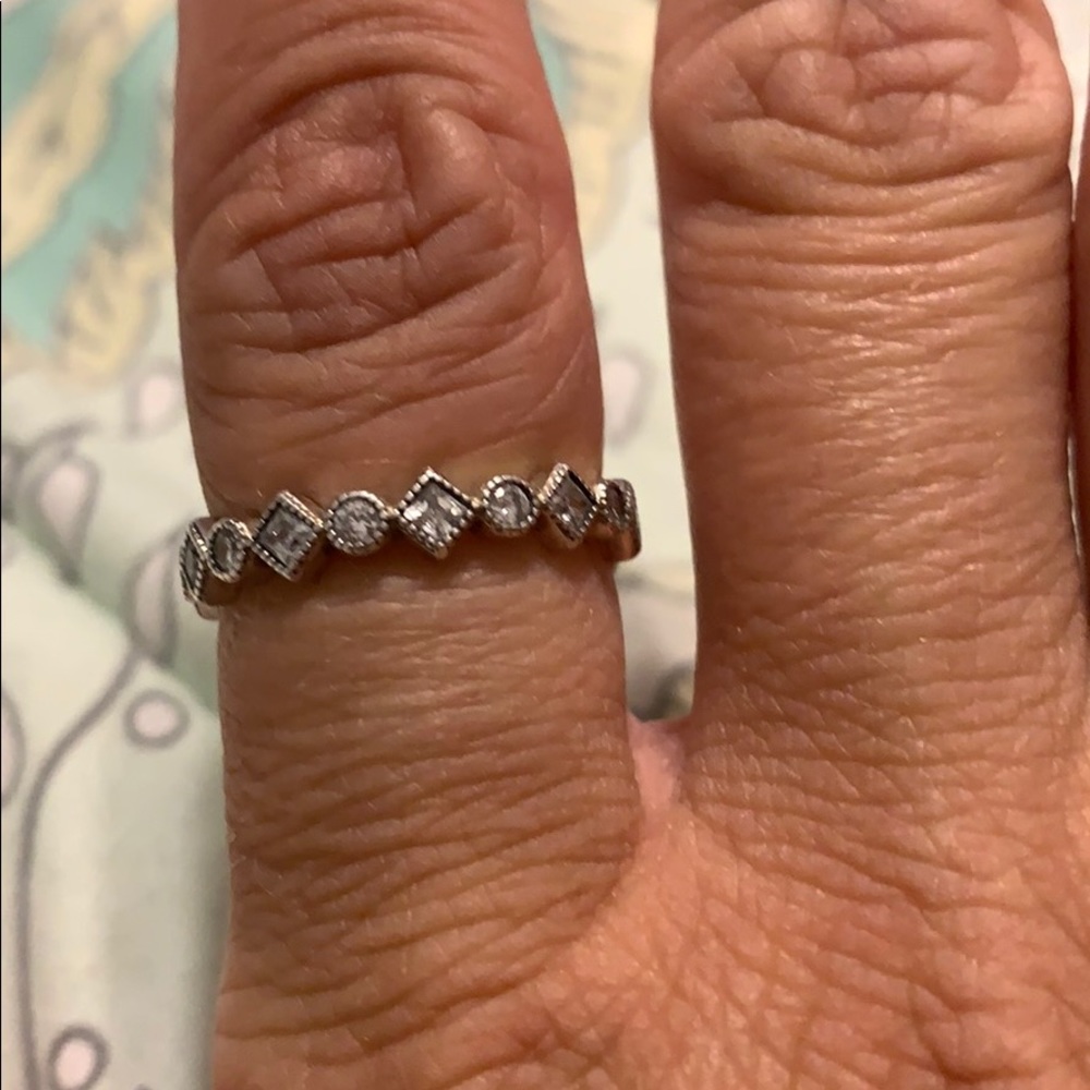 Pandora ring